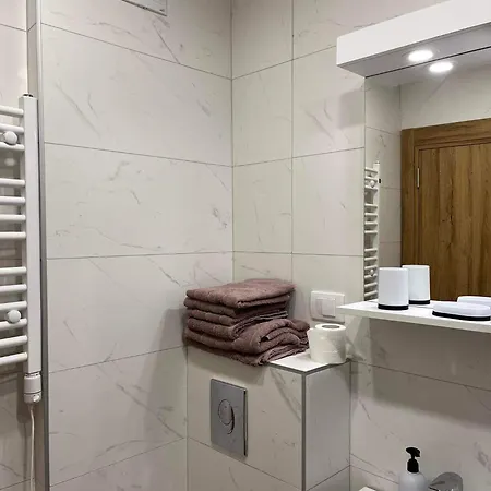 Little Lion Apartment *
